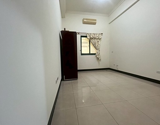 大四房平車/長庚商圈/大湖國小/室內可使用空間約49坪 - Image 3