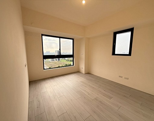 青埔國中🏫大華畔⭐水岸公園第一排🍎景觀三房+雙車🔥 - Image 5