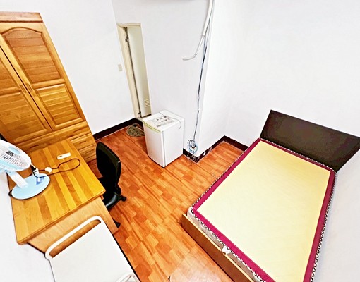 🔥南港展覽館站✦中研院✦廁所開窗✦包水網路電費❗（冷氣另） - Image 1