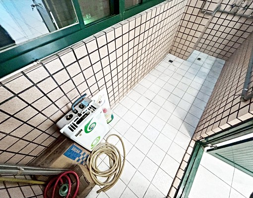 捷運三重國小◆電梯3房◆採光垃圾代收★陽台 - Image 9