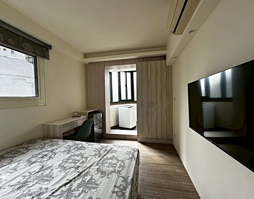 西屯逢甲可雙租補全新整理有更衣室機車位大間套房 - Image 1