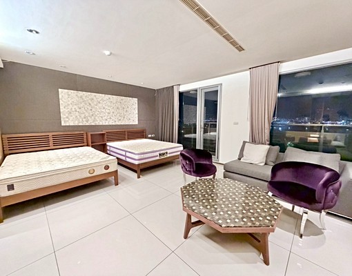 全新高檔裝潢✨高級住宅‼️寵物友善🐈可入籍/面河景第一排✨ - Image 7