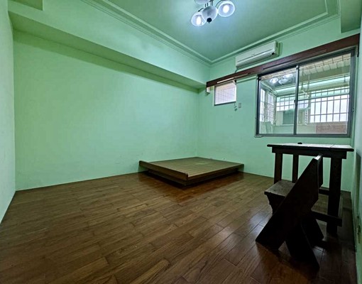 鄰近德賢商圈~都會捷運站~3+1房~平車~室內空間超大 - Image 9