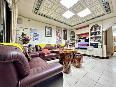 永慶葉蕙菱~🍭獨家專售北昌國小旁有孝親房機能優別墅🍭