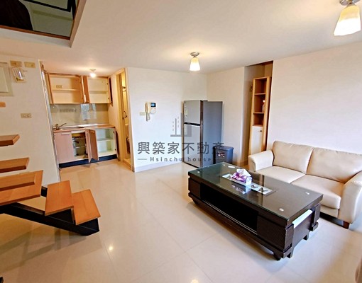 A家樂福旁商圈|租屋首選精美樓中樓|室內機車位 - Image 3