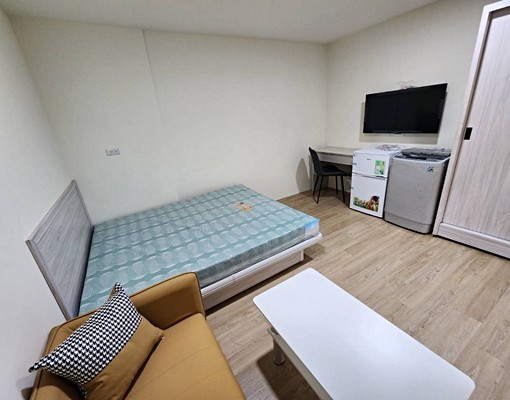 全新裝潢~中和高中1樓大套房 - Image 3