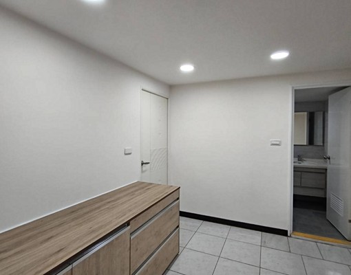 大降價~近捷運~高級裝璜~採光佳🧡格調美居~搶租中 - Image 10