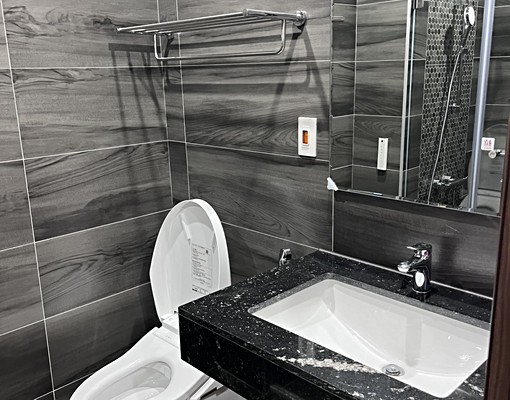 🛎免仲費全新寧靜頂樓戶全配兩房走路法院中興可戶籍租補 - Image 10