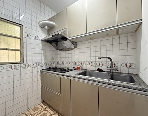 大安街孝親車墅(租) - Image 5