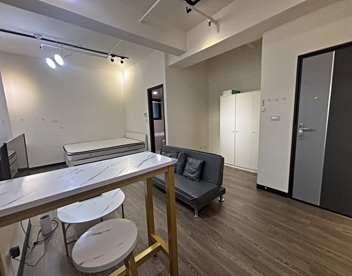 可租補~高鐵站旁出入方便家具家電含管台水台電 - Image 6