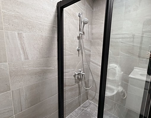 🚀限短租🔥稀有邊間兩面採光💎首租新成屋|八樓含車含管 - Image 11