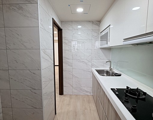 🚀限短租🔥稀有邊間兩面採光💎首租新成屋|八樓含車含管 - Image 9