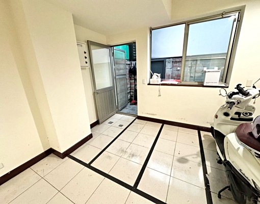 內壢新裝潢陽台套房/可補助/機車位/代收垃圾包裹 - Image 9