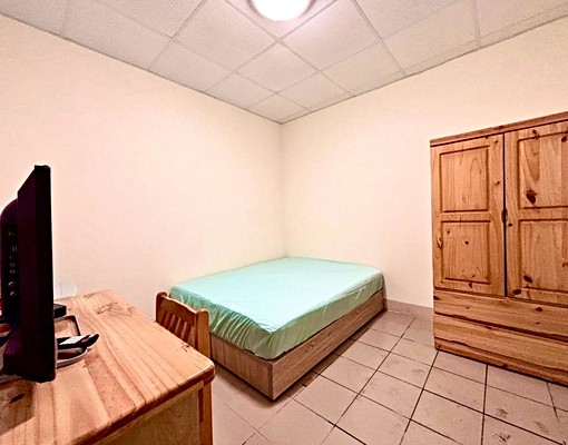 可租補|可寵|龍華走路10分鐘|基本傢俱|含第四台|阿維👍 - Image 10