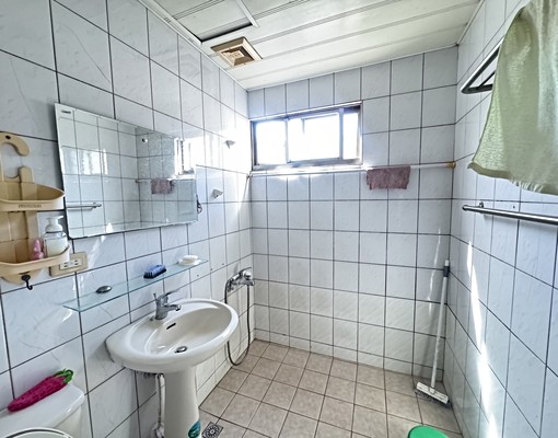 五股運動中心旁-可租補-可入籍💖金百利大三房💖五泰晴晴 - Image 7