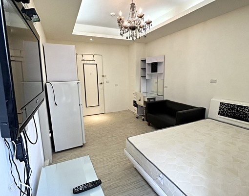 可租補!光華商圈美裝潢電梯獨立陽台洗衣機 - Image 9