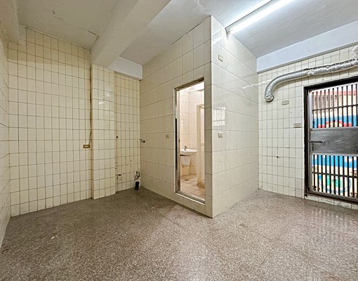 社頭國中旁，3樓整棟透天，臨路門前可停車 - Image 4