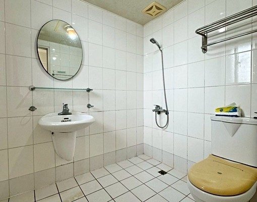 近中山醫大慶✅24H管理員/電梯/陽台獨洗✅可雙租補 - Image 8