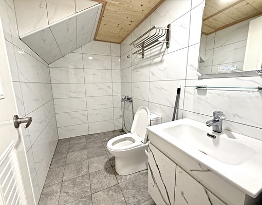 可寵🐶😺包網第四台💙子母車💜租補✅入戶籍✅ - Image 10