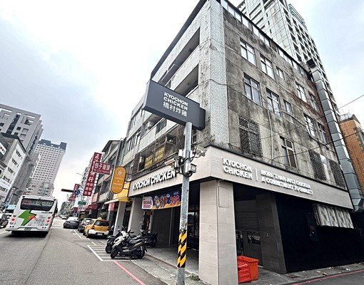 二樓店面獨立出入口✨古色古香老宅✨可改造酒吧咖啡廳舞蹈教室 - Image 2