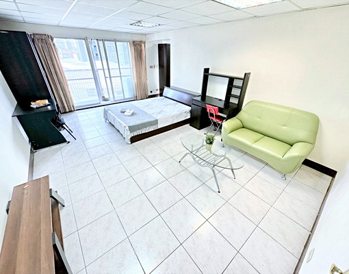 book思議⭐寵物最愛大坪數｜租屋補助｜超省台電｜電梯管理員 - Image 1