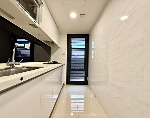 學學一中🛑質感全配三房車位🛑大陽台🛑舒適首選 - Image 9