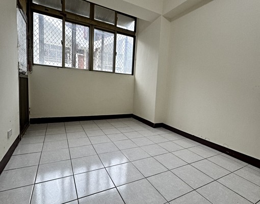 星鴻社宅✨歡迎房東委託,不收任何服務費,免費申請修繕補助 - Image 2