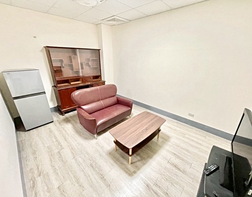 興大🎈租補❤️有隔間✨1+1 - Image 2