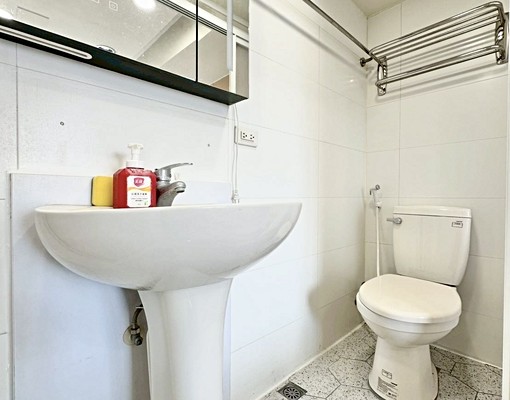 南屯近捷運🔸類一房一廳🔸電梯管理員🔸可租補 - Image 9