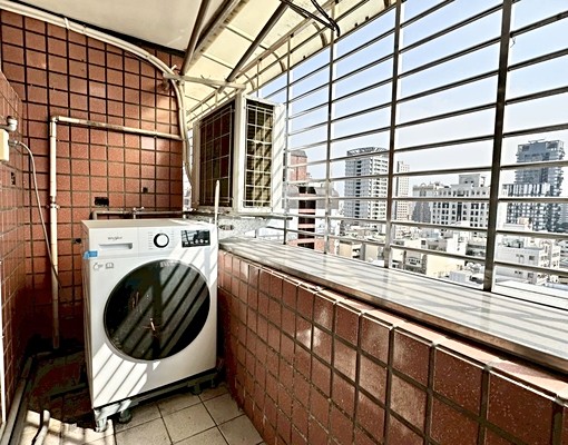 南屯近捷運🔸類一房一廳🔸電梯管理員🔸可租補 - Image 8