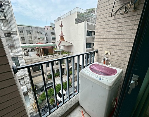 可租補🌟陽台獨洗🌟衛浴開窗🌟房客嚴選🌟子母車飲水機 - Image 5