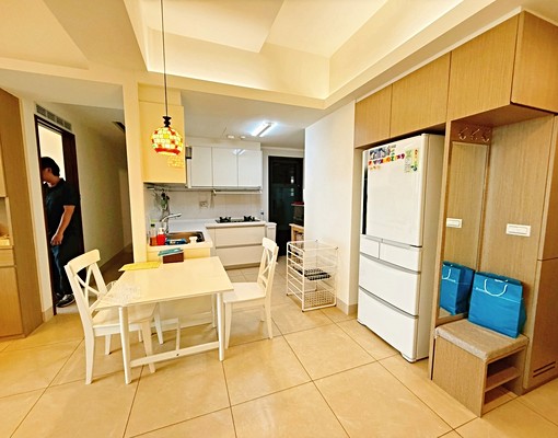 立德好房!金澤21三房,家電家具齊全 - Image 1