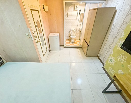 興大♥獨洗♥可租捕♥大坪數♥生活機能優 - Image 4