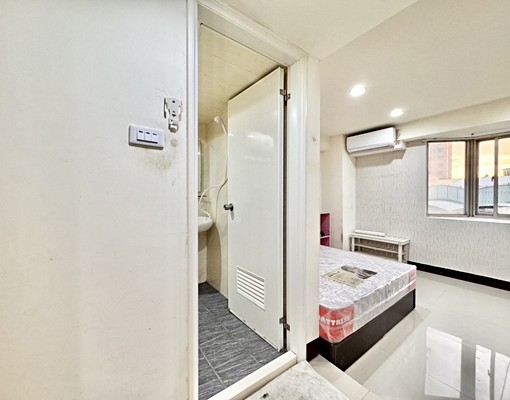 💡西屯套房採光佳獨洗💡夕陽無限好只缺你來租💡可租補電梯 - Image 3