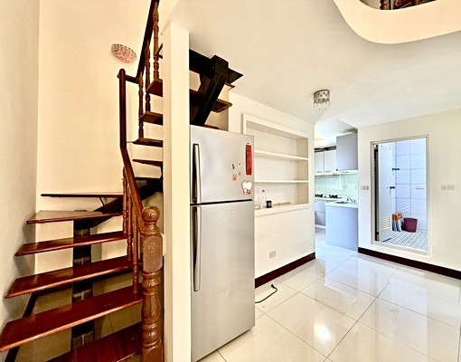 長安國小高樓採光3房✨樓中樓大坪數✨可戶籍租補✨瓦斯爐廚房 - Image 8