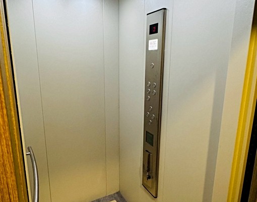 全新裝潢、傢俱、硬體設備 - Image 9