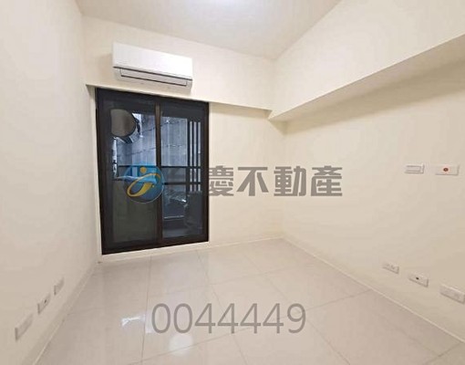 近美術館*I世界*高樓精緻美2房 - Image 3