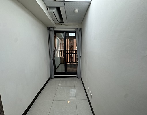 房仲夫妻推薦世界花園2房車 - Image 8