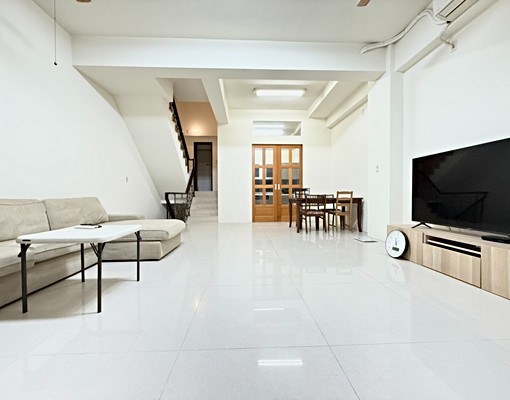 頭家國小夏麗宮雙車美墅(租) - Image 2