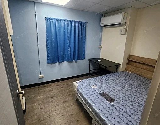 兩房大陽台歡迎合租新裝修 - Image 1