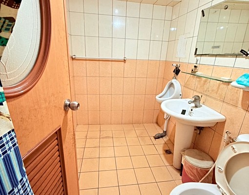 淳翎(租)亞灣民權林陰大道黃金1+2樓6米寬店面 - Image 9