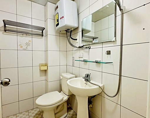 近逢甲大學💖台電木質地板✨可貓可租補 - Image 4