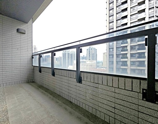 holy哥可報稅設籍新業APLUS朝南大四房雙車位 - Image 4