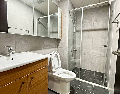 溫馨三房、格局方正、高樓層景觀優、採光通風良好~ - Image 5