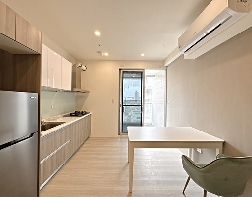 可租補可雙平車◆勤美公益商圈◆一卡皮箱入住◆精美兩房平車 - Image 5