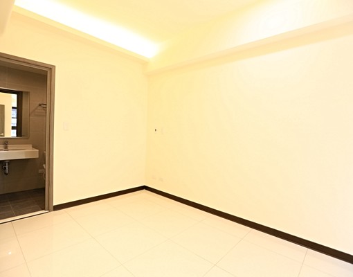 語若專營高鐵!明日讚中樓層視野採光佳平車美三房 - Image 7