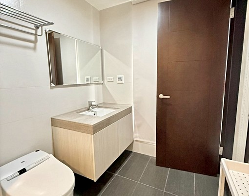 傢具齊全✨採光三房兩廳✨戶數單純✨學區宅✨高樓層視野戶✨平車 - Image 15