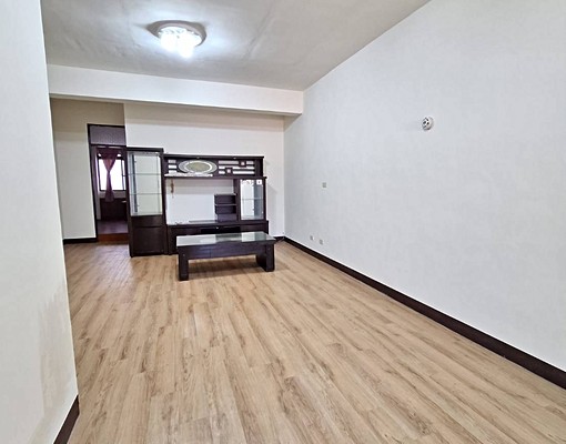 小港公寓出租，近宏平路交通方便，生活機能優，可租補 - Image 2