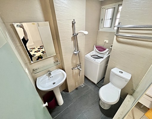 可單租補✅近逢甲商圈✅交通便利✅獨洗凸窗曬 - Image 4