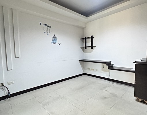 琇萍🍎☞中西區【五妃名人】2房平車|可寵 - Image 2